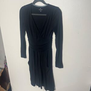 Athleta Black Longsleeve Ruched Middle Dress Sz XS